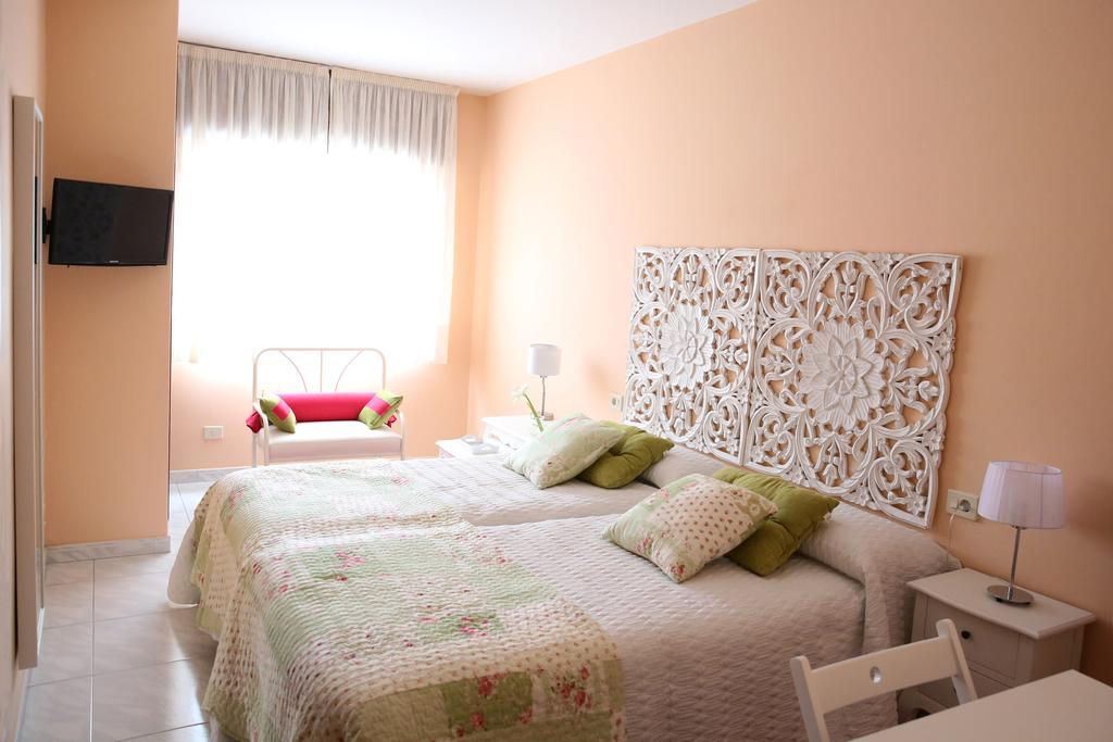 Habitaciones Castelao O Grove Bagian luar foto